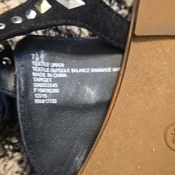 Matisse Black Sandals with Embellishments - Picture 4 of 5